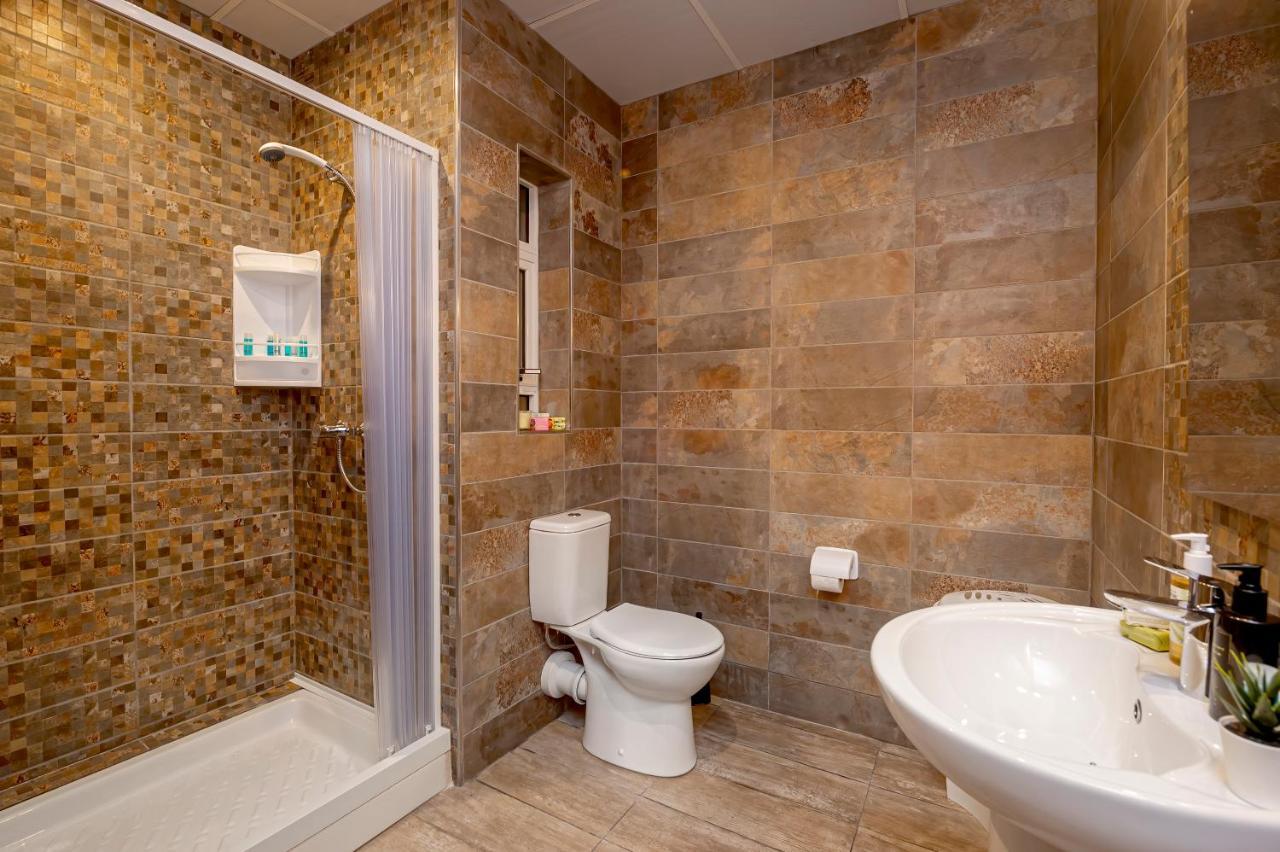 Summer Breeze Comfort Sunny Apartments Close To The Sandy Beaches - By Getawaysmalta Mellieħa Exteriör bild