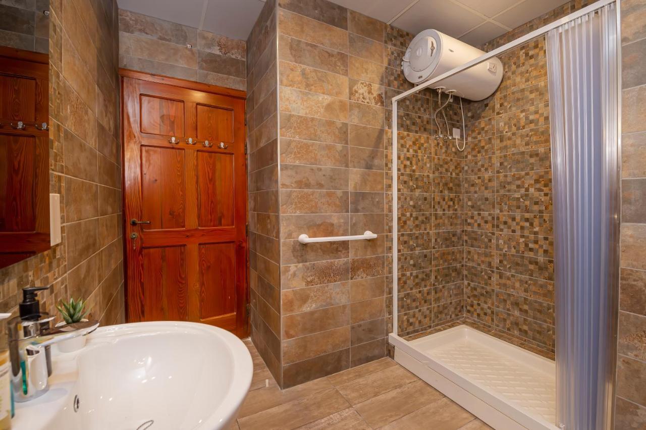Summer Breeze Comfort Sunny Apartments Close To The Sandy Beaches - By Getawaysmalta Mellieħa Exteriör bild